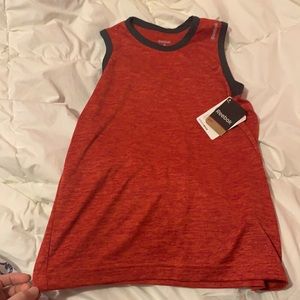 Boys Reebok 8-10 speed wick athletic tank